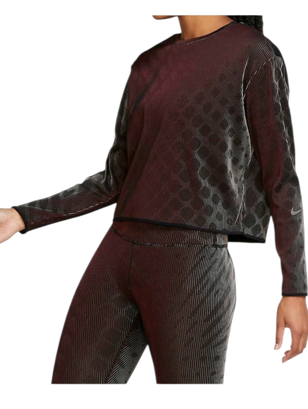 Nike Run Division Women Black/Red Midlayer Top-Size Small